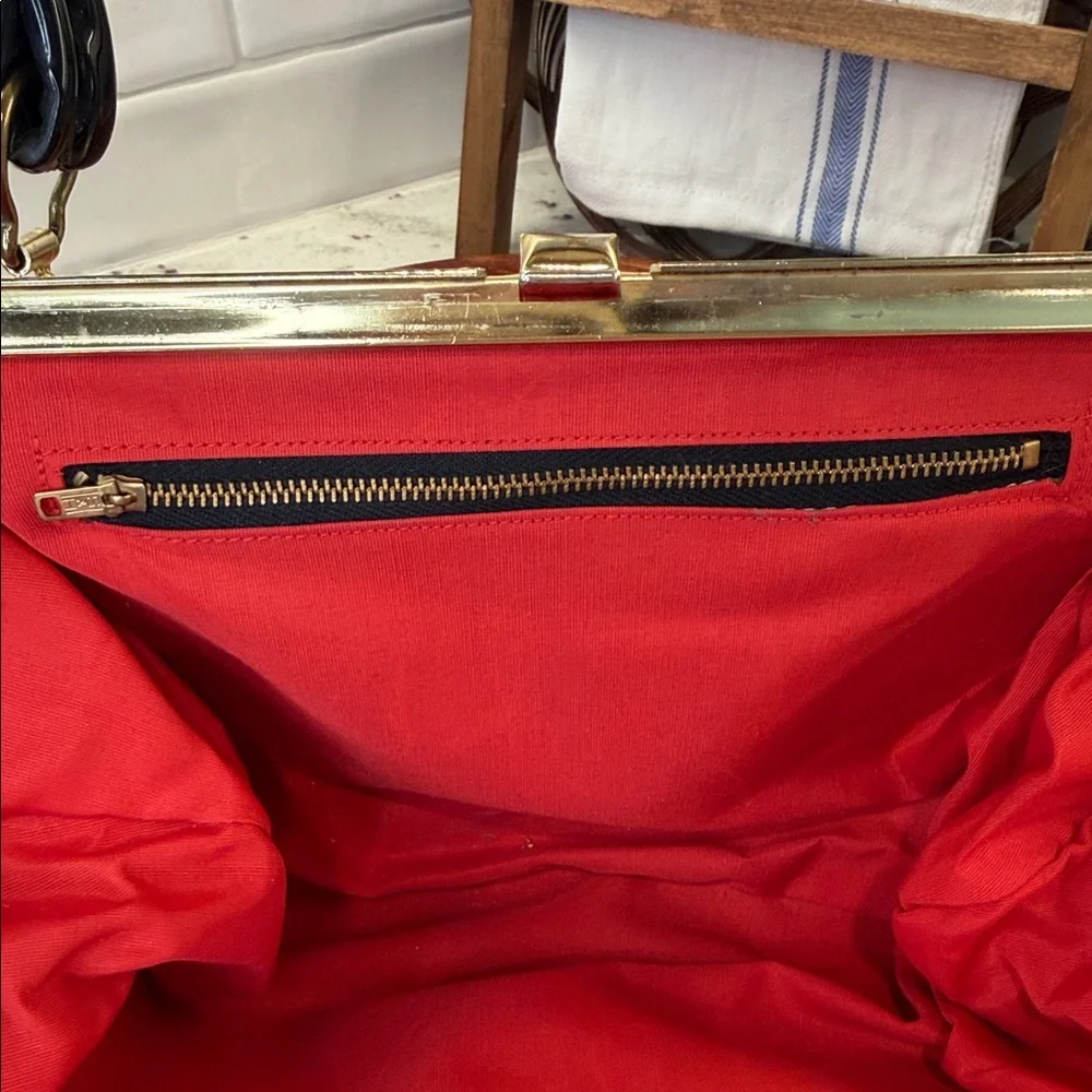 Mid Century Vintage Patent Leather Structured Handbag - Picture 7 of 10